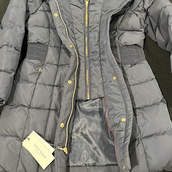 Cole Haan puffer hooded down/feather jacket! Navy blue’ New’ size Medium - Picture 4 of 14